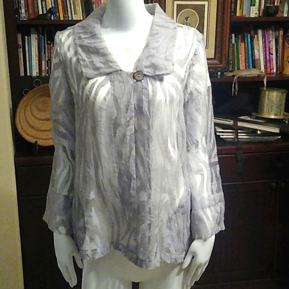 Multiples S Gray Zebra Blouse